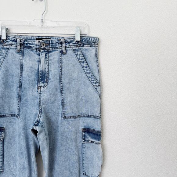 [Sanctuay] Light Wash Acid Denim High Rise Wide Leg Cargo Jeans Stretch Size 32 - Picture 7 of 11